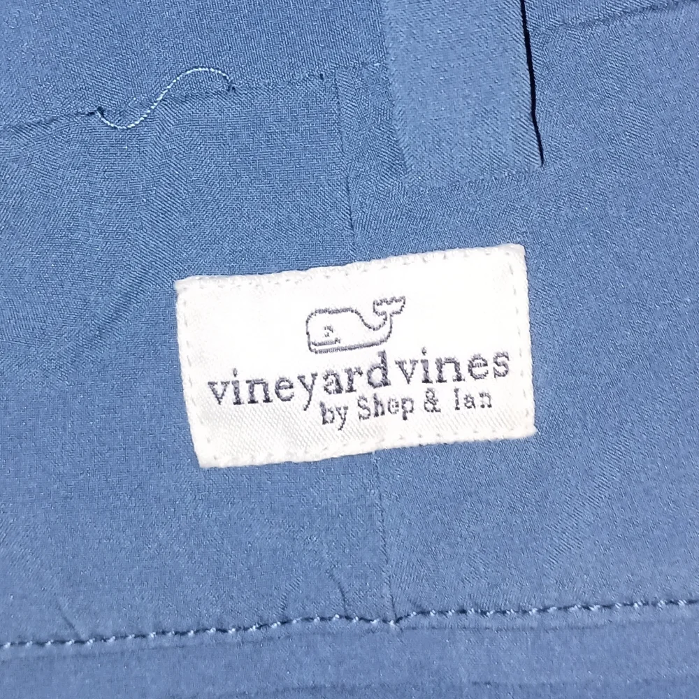 Mens Vineyard Vines Breaker Hybrid Performance Blue Shorts Size 41